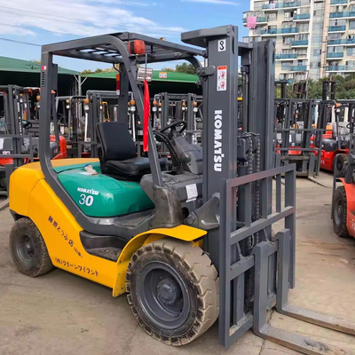 2019 Χρησιμοποιηθέν FD30 Diesel Komatsu φορτηγά με χωρητικότητα 3,0 τόνων και κινητήρα ντίζελ