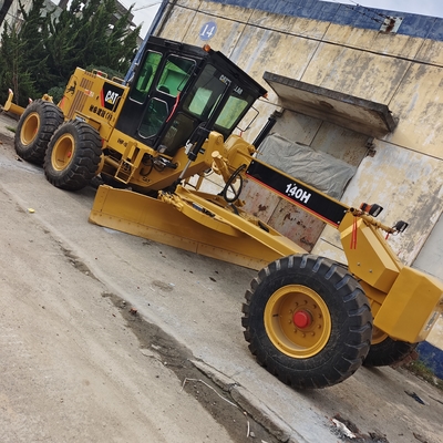 Χρησιμοποιούμενη μηχανή Caterpillar 140 με 1200 ώρες εργασίας και κινητήρα Cummins