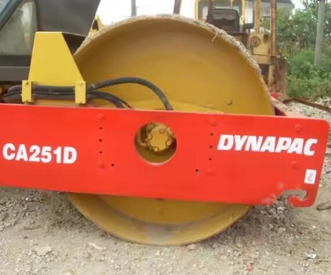 10500 KG Χρησιμοποιούμενο Dynapac CA30D/CA25D Single Drum Vibratory Roller για την οδική κατασκευή
