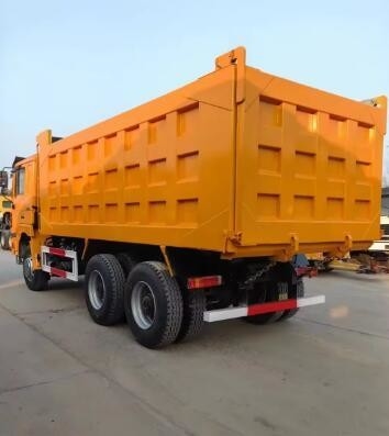 Χρησιμοποιημένα φορτηγά Howo 10825mmx2496mmx3450mm φορτηγά ντίζελ σε καλή κατάσταση