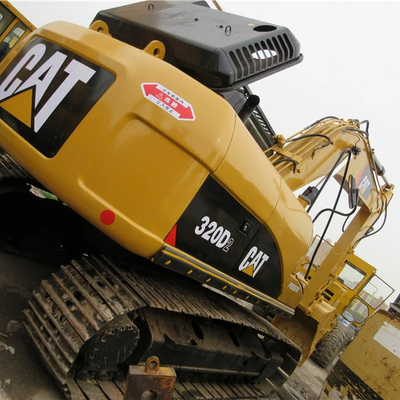 Χρησιμοποιούμενη σκάφτρα CATERPILLAR 320D με χωρητικότητα κουβάς 1,2CBM σε άριστη κατάσταση