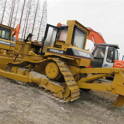 Μπολντόζα Cat D7R με μακρά διάρκεια ζωής και εύκολη λειτουργία σε συνεργεία επισκευής μηχανών