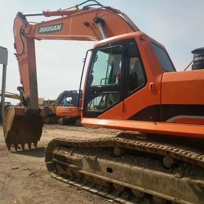 37500 KG Doosan Χρησιμοποιούμενη εκσκαφέας DH370LC-7 με καλή κατάσταση 30Ton 225 220 300