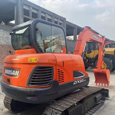 Μίνι Μικρό Εκσκαφέας DX60-9C Χρησιμοποιούμενο Doosan DX60-9C Εκσκαφέας 6Ton δεύτερο χέρι μηχανή