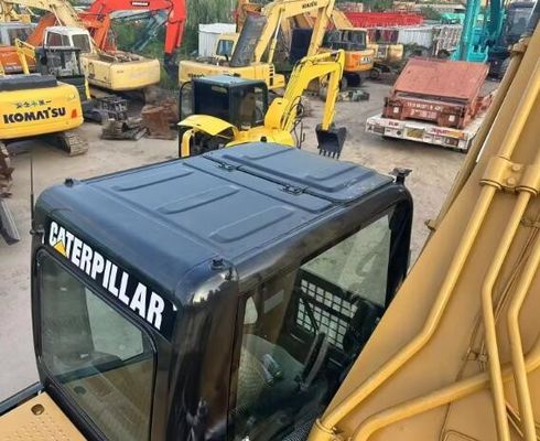 Γιαπωνέζικη σκάφτρα CAT 330D Καλή κατάσταση και πρωτότυπο σχέδιο 36 τόνους