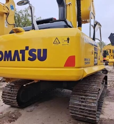 20 τόνων Χρησιμοποιούμενος εξορυκτής Komatsu PC200-8 με υδραυλική στροφή με 752 ώρες λειτουργίας