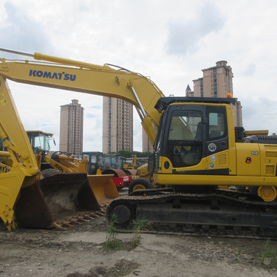 Χρησιμοποιήθηκε Ιαπωνία Komatsu PC200-8 Εκσκαφείς Καλή κατάσταση Εργασιακές ώρες 800 Top επιλογή