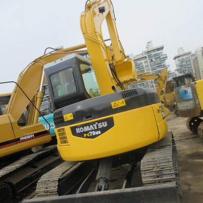 Χρησιμοποιούμενος εξορυκτής PC78US Komatsu με αρχική υδραυλική βαλβίδα 28.5KW σε καλή κατάσταση