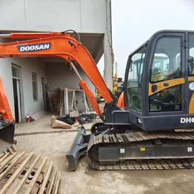 Αρχική υδραυλική βαλβίδα Doosan DH60-7 Χρησιμοποιούμενος εξορυκτής Mini Digger Crawler καλή κατάσταση